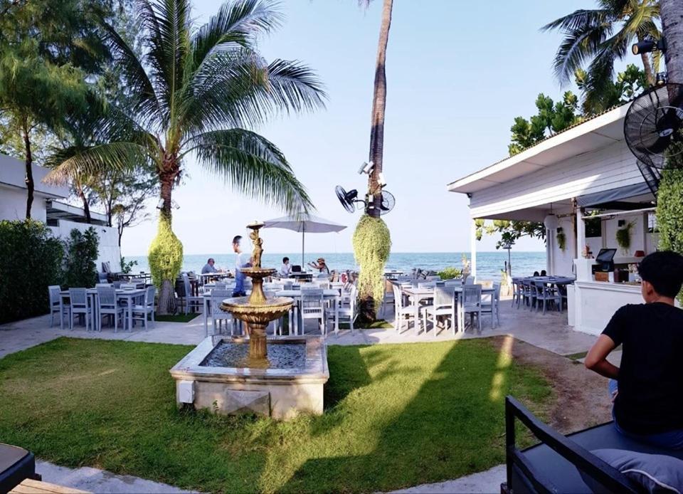 Green Gallery Beach Boutique Hotel Hua Hin Exteriör bild